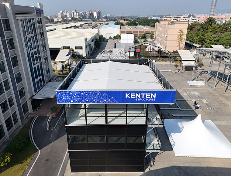 Triple Decker Structure